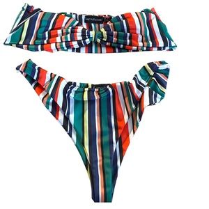 Pretty Little Thing Bikini Set 10